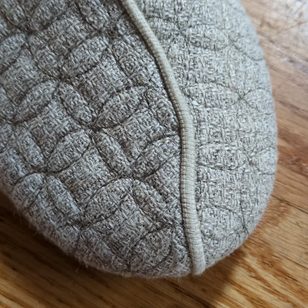 Acorn Tan Quilted Slippers Womens Size 6.5-7.5 - Picture 8 of 11